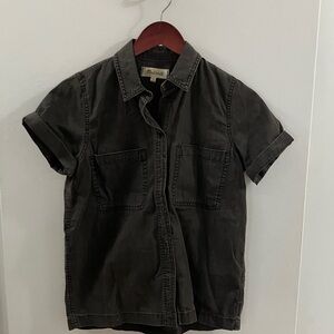 Madewell Men's Dark Gray Casual Button Down Shirt
